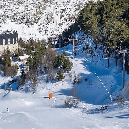 Hotel Or Blanc Espot Bagian luar foto