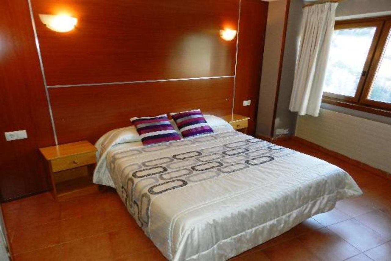 Hotel Or Blanc Espot Bagian luar foto