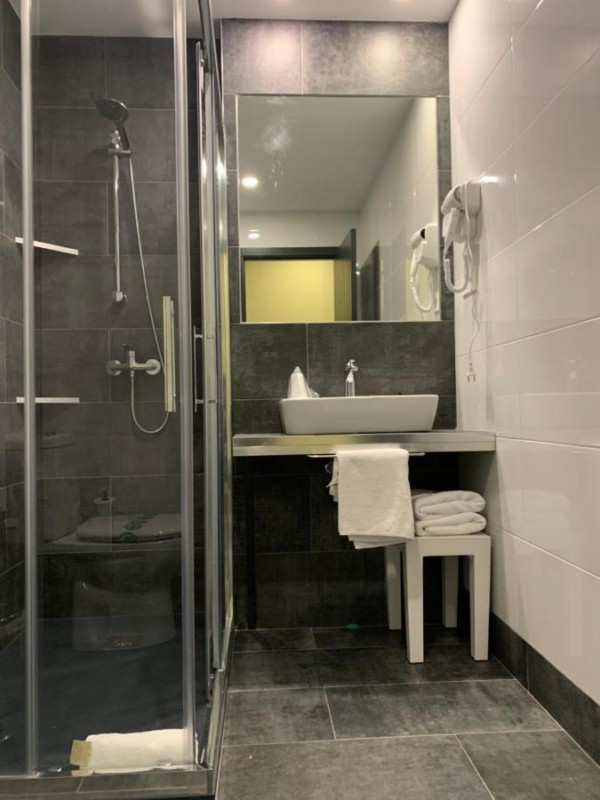 Hotel Or Blanc Espot Bagian luar foto