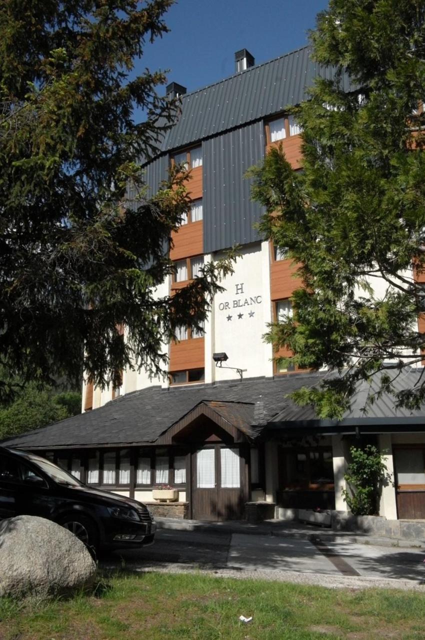 Hotel Or Blanc Espot Bagian luar foto