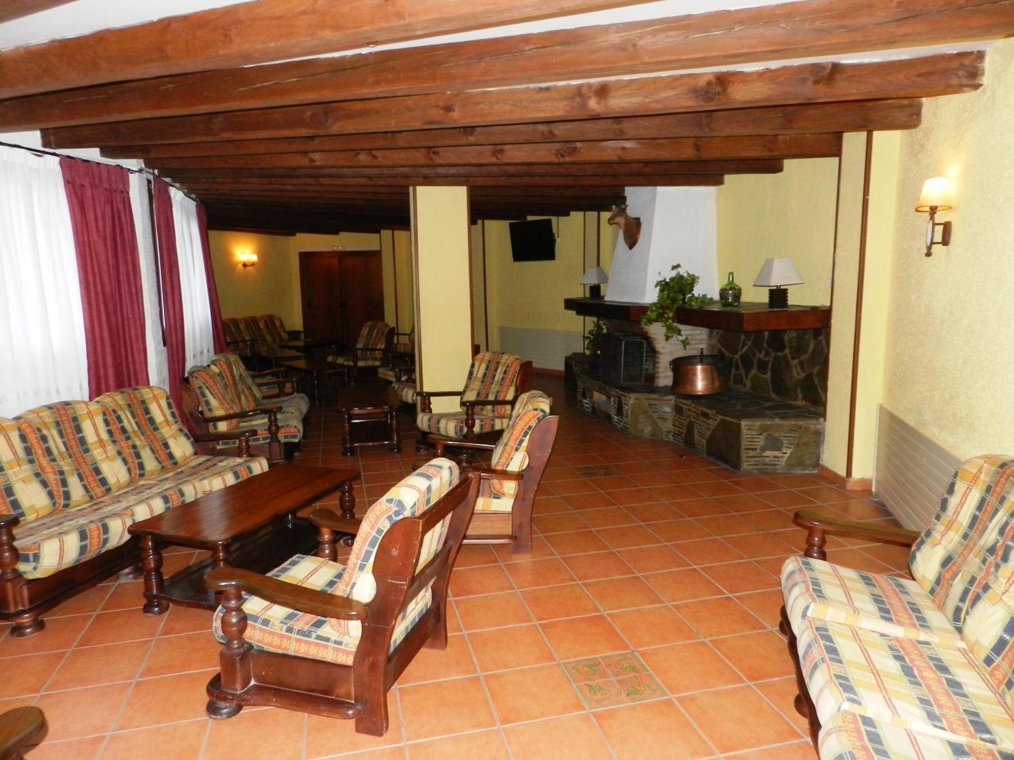 Hotel Or Blanc Espot Bagian luar foto